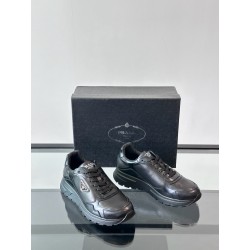 프라다 Prada 스니커즈