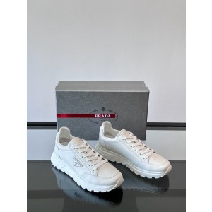 프라다 Prada 스니커즈