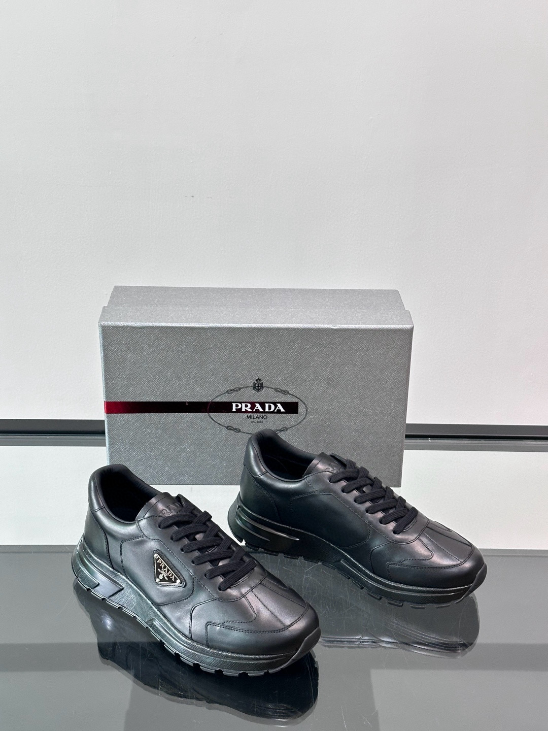 프라다 Prada Prax 스니커즈 Black