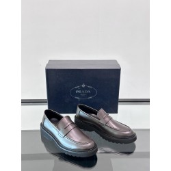 프라다 Prada 로퍼 슈즈