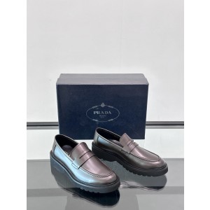프라다 Prada 로퍼 슈즈