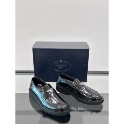 프라다 Prada 로퍼 슈즈