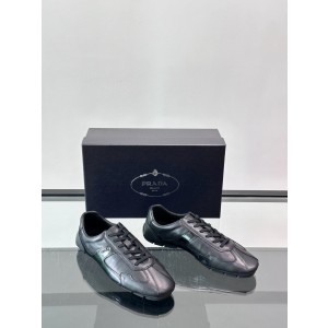 프라다 Prada 스니커즈