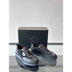 프라다 Prada 스니커즈