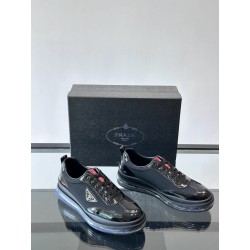 프라다 Prada 스니커즈