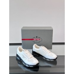 프라다 Prada 스니커즈
