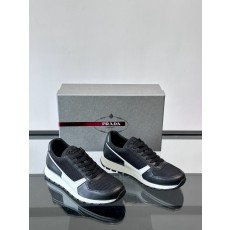 프라다 Prada 스니커즈