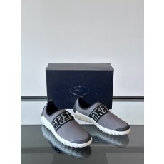 프라다 Prada 스니커즈