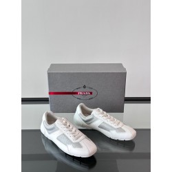 프라다 Prada 스니커즈