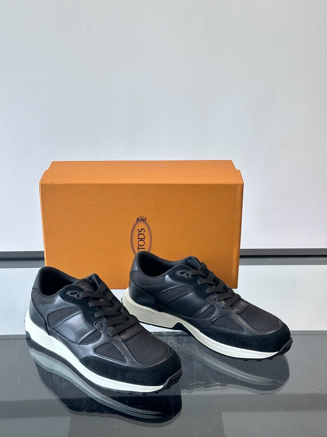 토즈 TOD'S 스니커즈