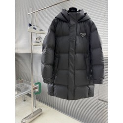 프라다 Prada 롱 다운재킷。