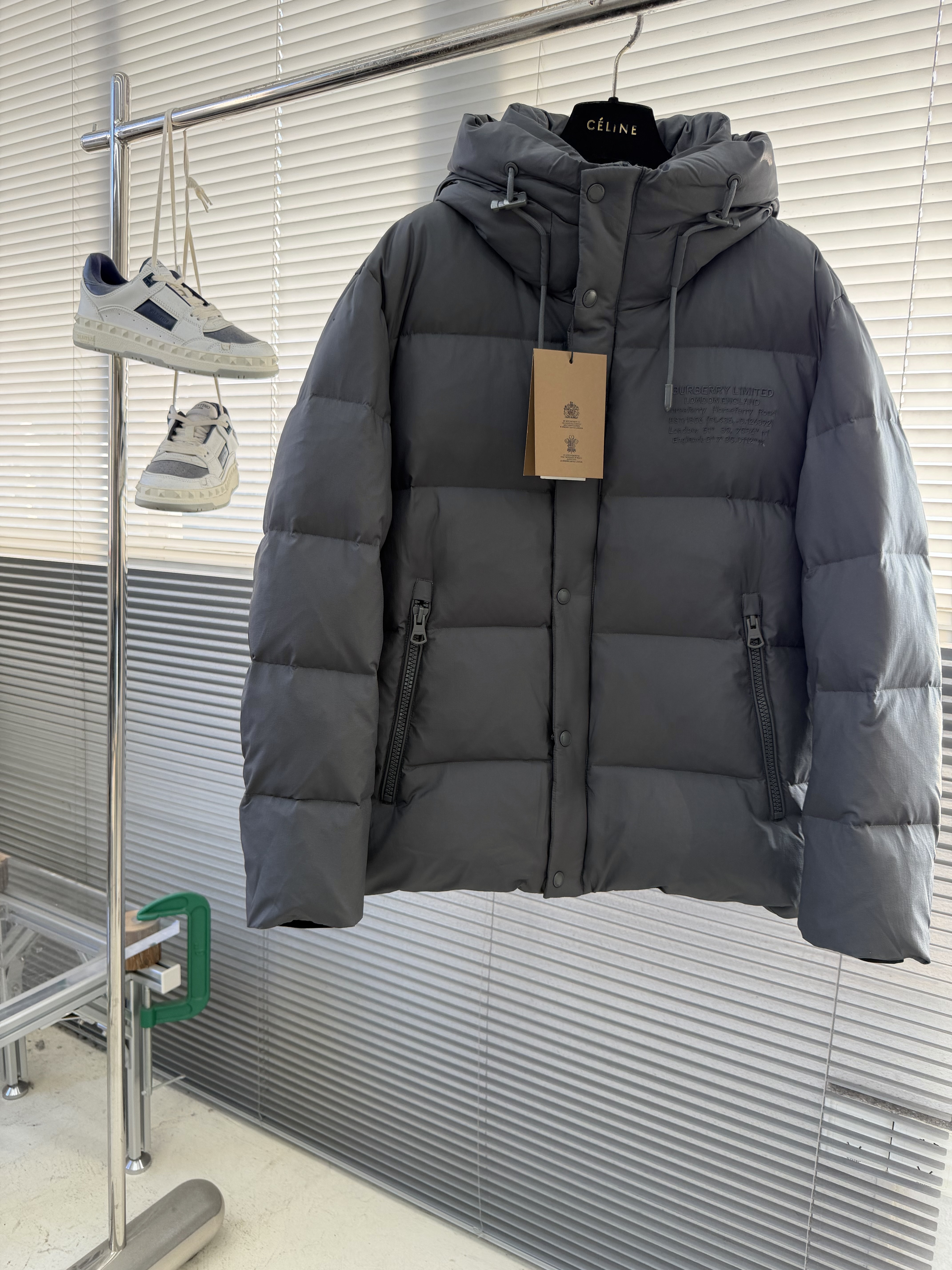 버버리 Burberry 다운재킷。