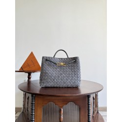 보테가 베네타 Bottega Veneta 743572 Andiamo 32cm
