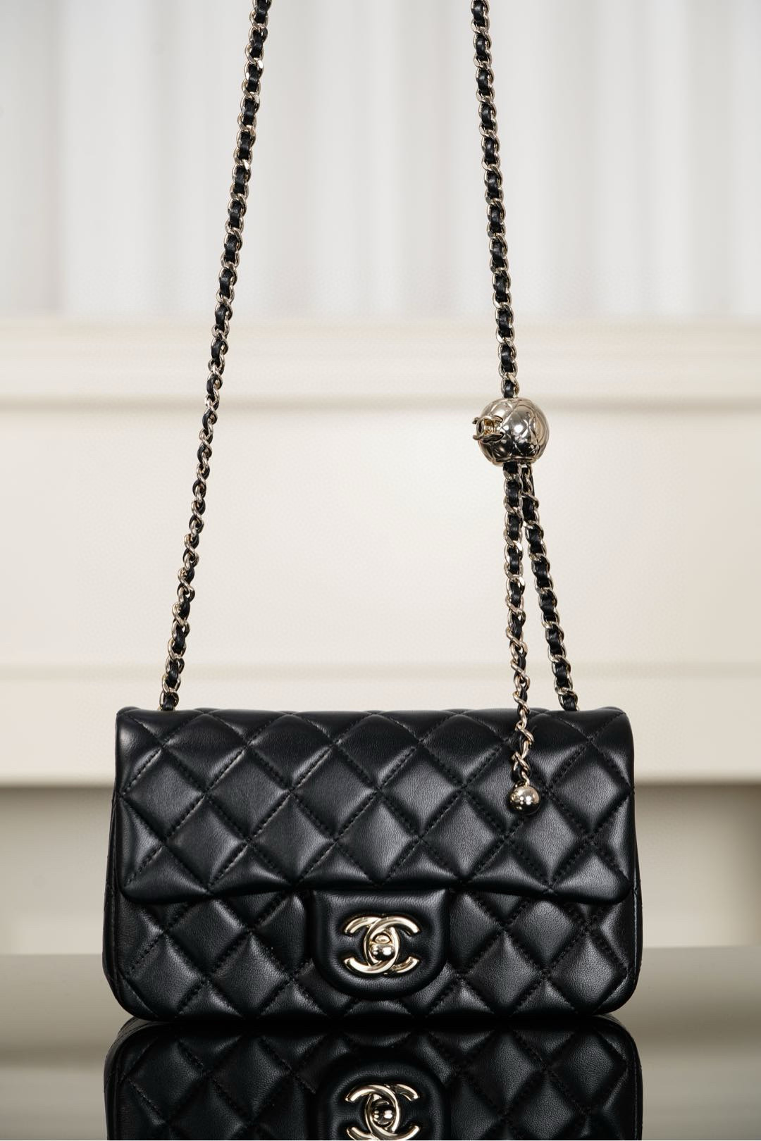 샤넬 Chanel 25k Mini Flap Bag AS1787 Black 20cm