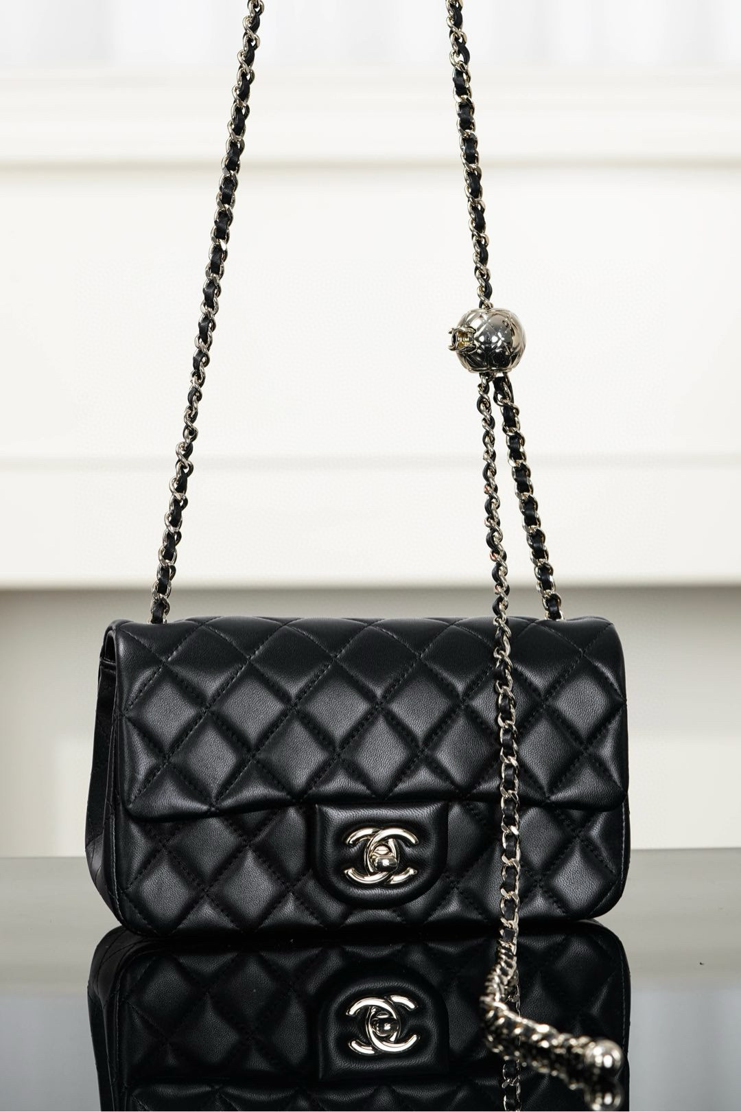 샤넬 Chanel 25k Mini Flap Bag AS1787 Black 20cm