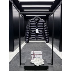 몽클레어 Moncler Acorus 다운재킷