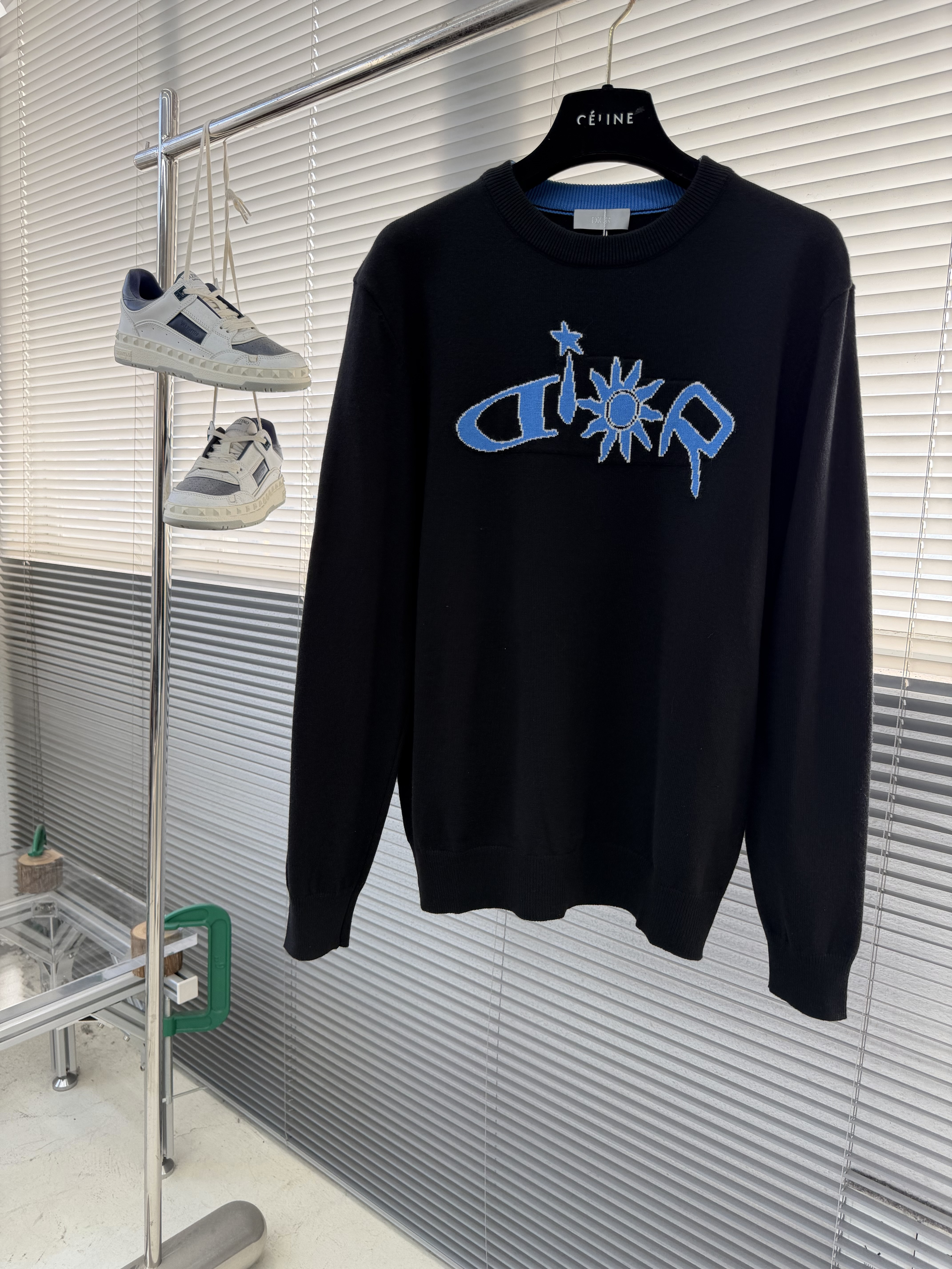 디올 Dior 스웨터