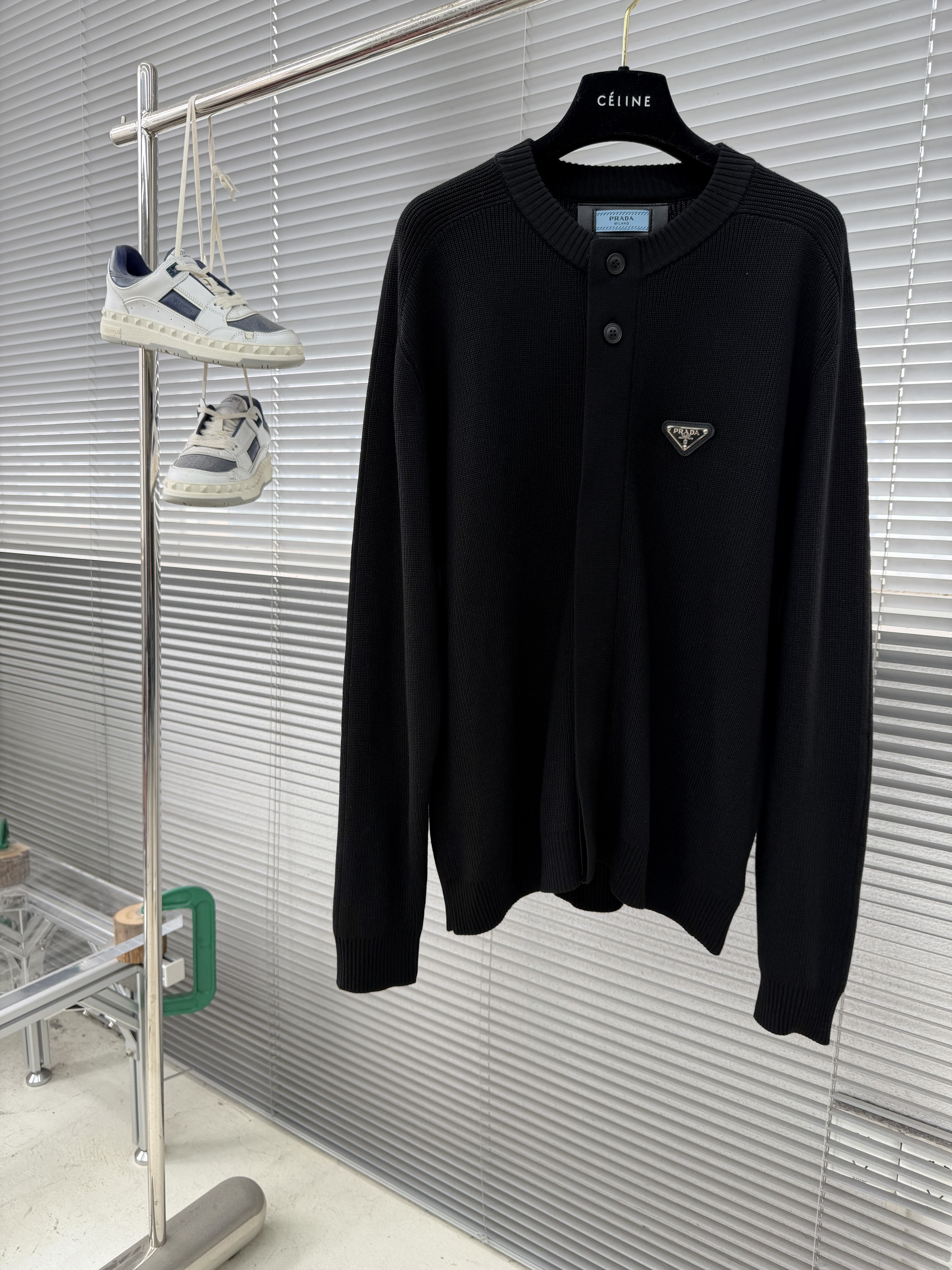 프라다 Prada 가디건