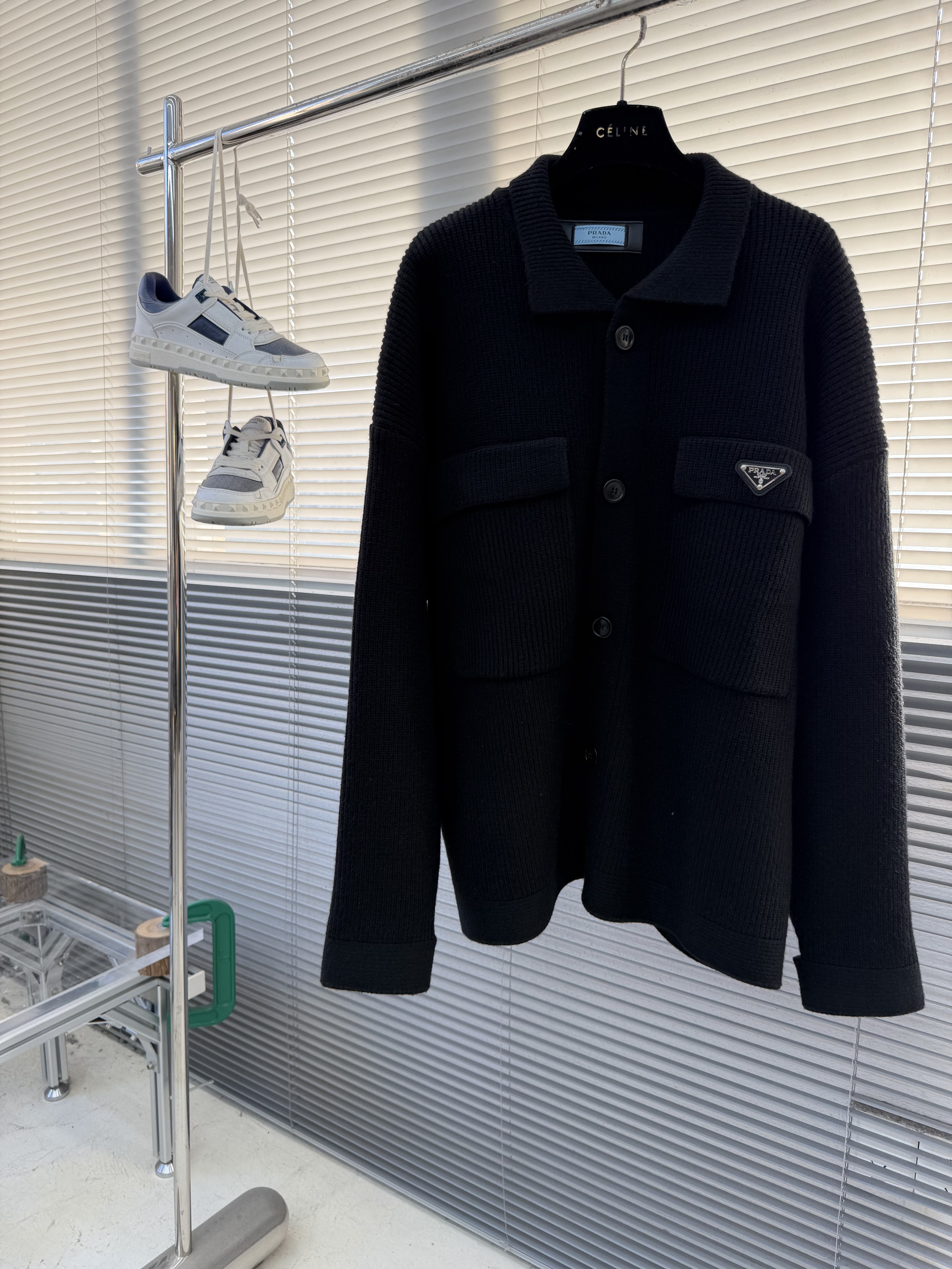 프라다 Prada 가디건