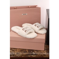 미우 미우 Miu Miu 슬리퍼