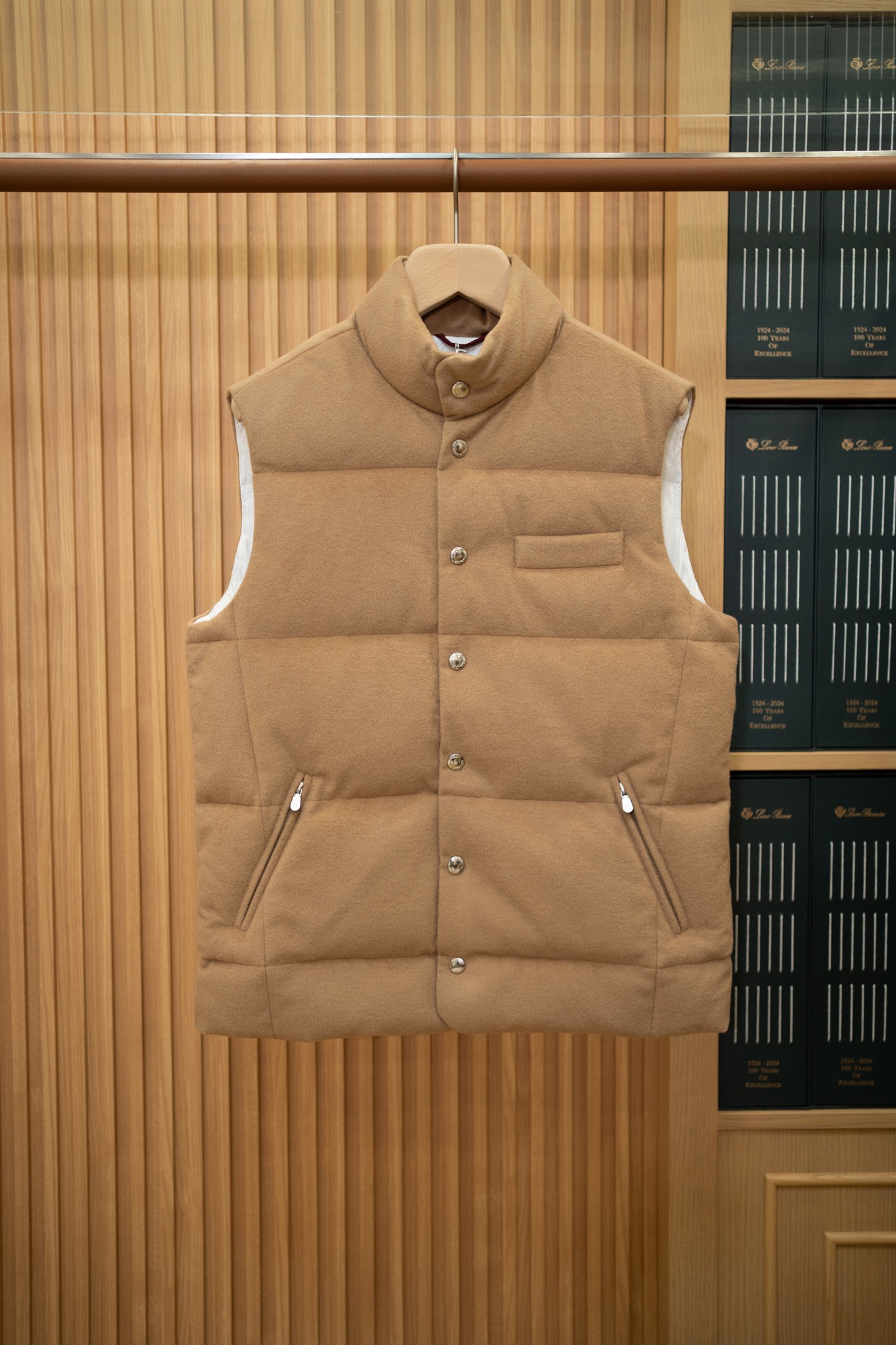 브루넬로 쿠치넬리 Brunello Cucineli 다운 베스트 조끼