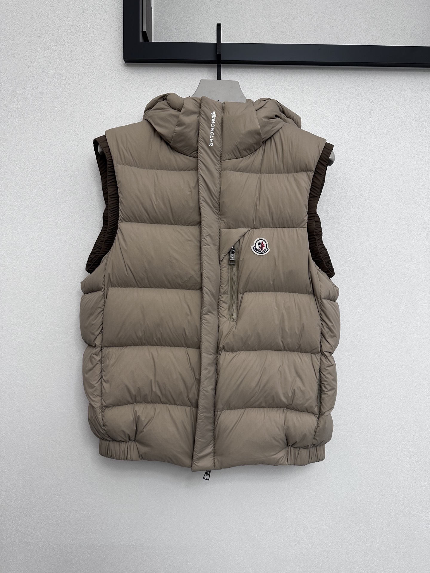 몽클레어 Moncler 다운 베스트 조끼