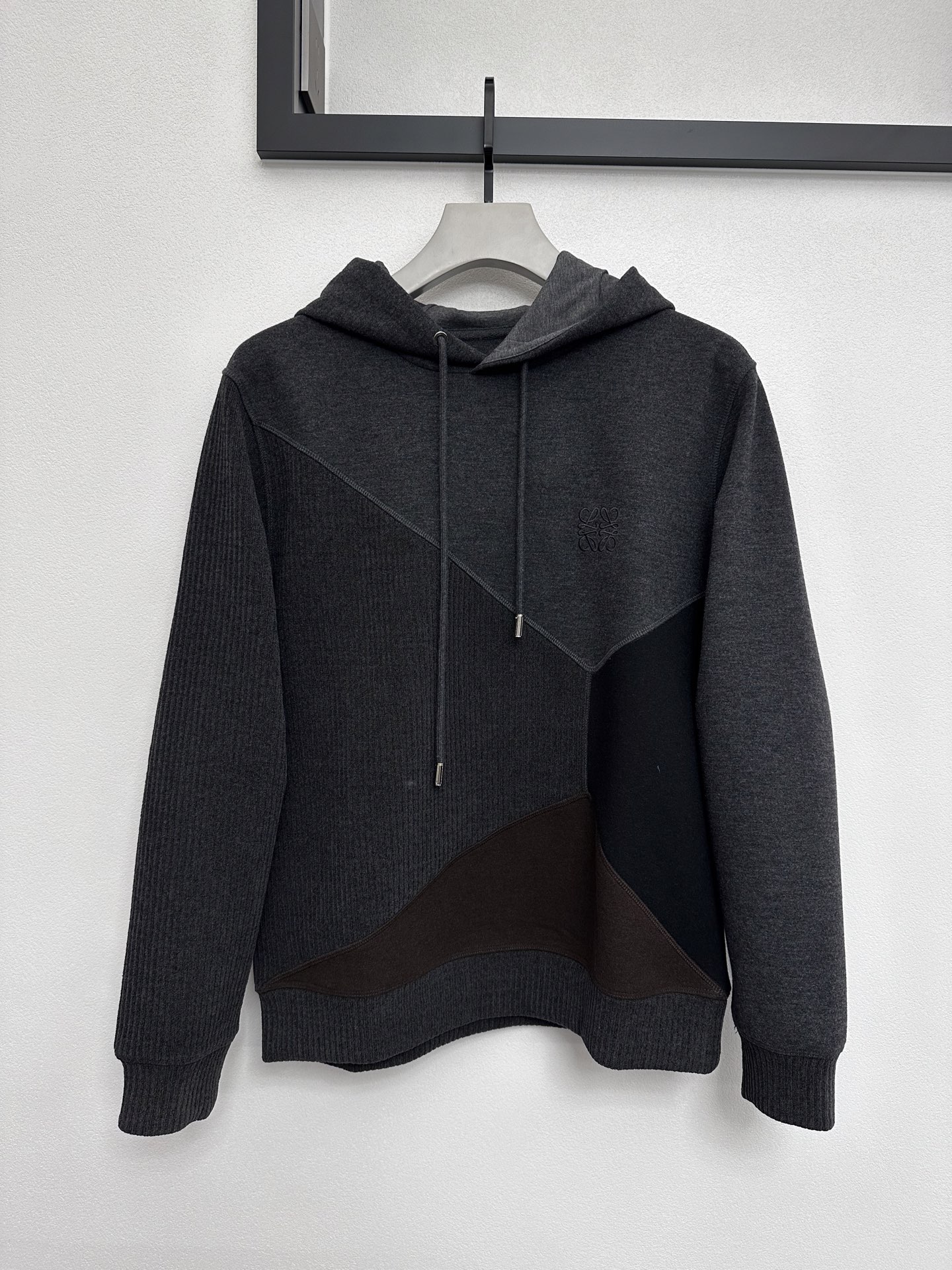 로에베 LOEWE 후드