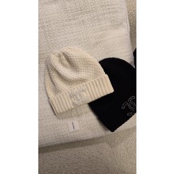 샤넬 Chanel 비니 White