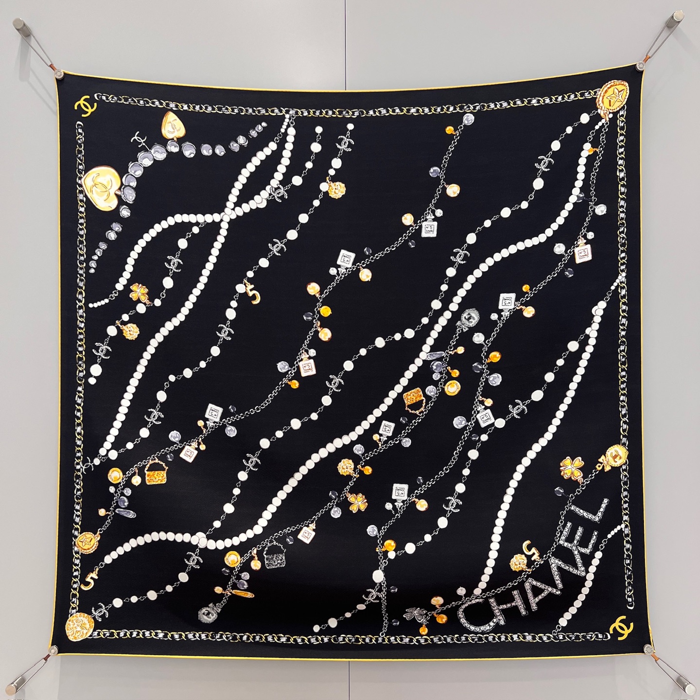 샤넬 CHANEL 스카프 90×90CM