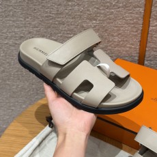 에르메스 Hermes 225 Chypre sandal Swift&Pebble Beige