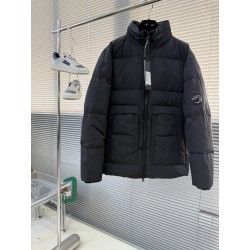 C.P. 컴퍼니 C.P. Company 다운재킷