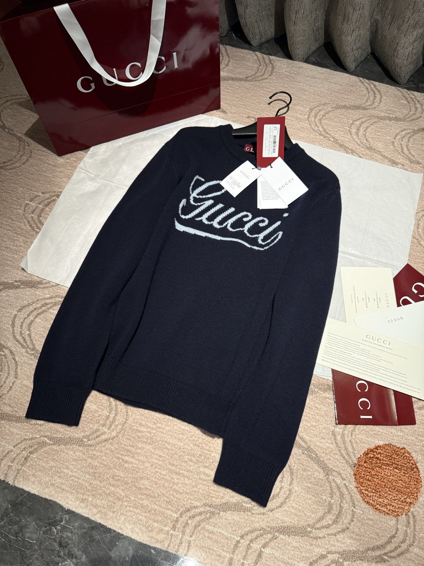 구찌 Gucci 스웨터