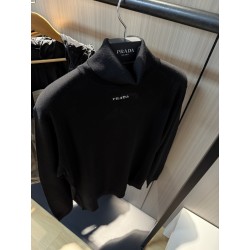 프라다 Prada 스웨터