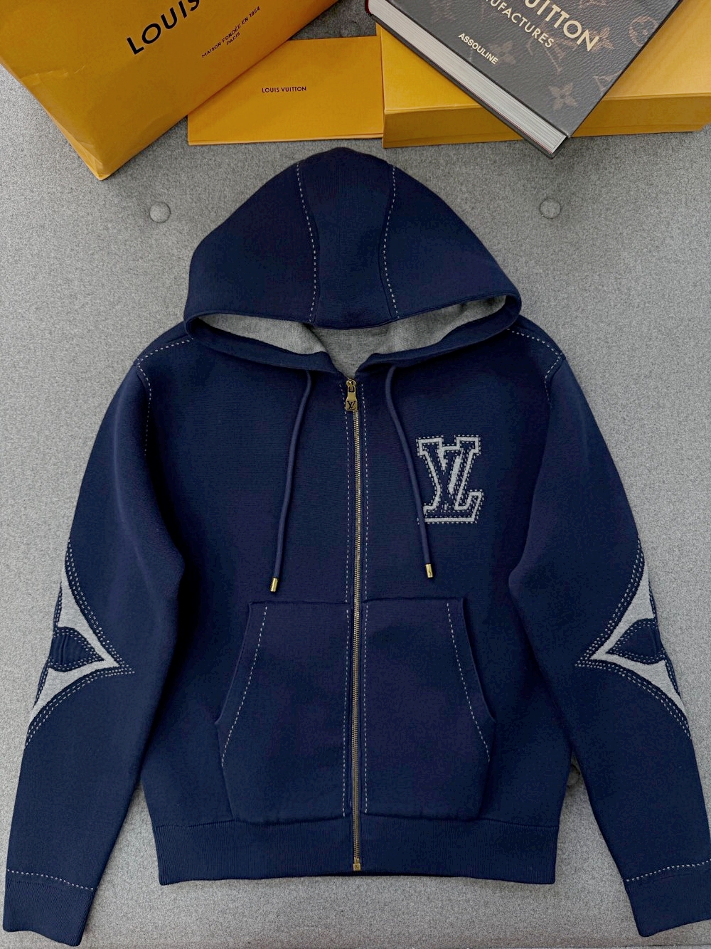 루이비통 Louis Vuitton 재킷  1AIWER