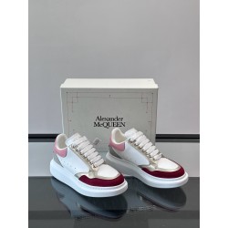 Alexander McQueen 스니커즈