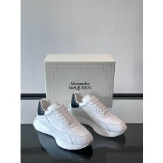 Alexander McQueen 스니커즈