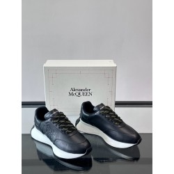 Alexander McQueen 스니커즈