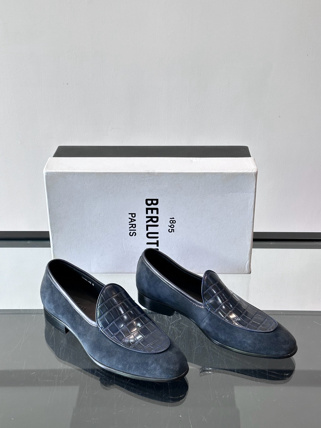 벨루티 Berluti 로퍼 슈즈