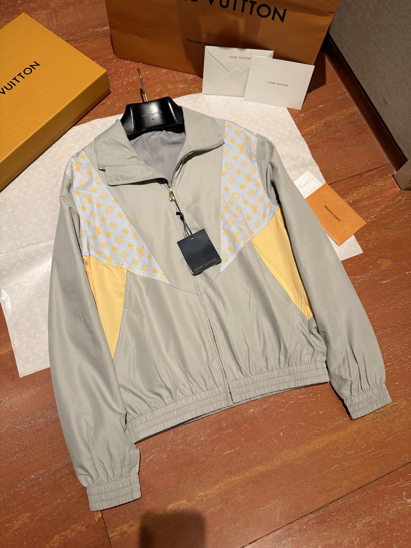 루이비통 Louis Vuitton 재킷