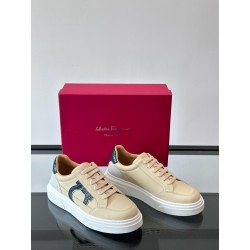 살바토레 페라가모 Salvatore Ferragamo Gancini 스니커즈