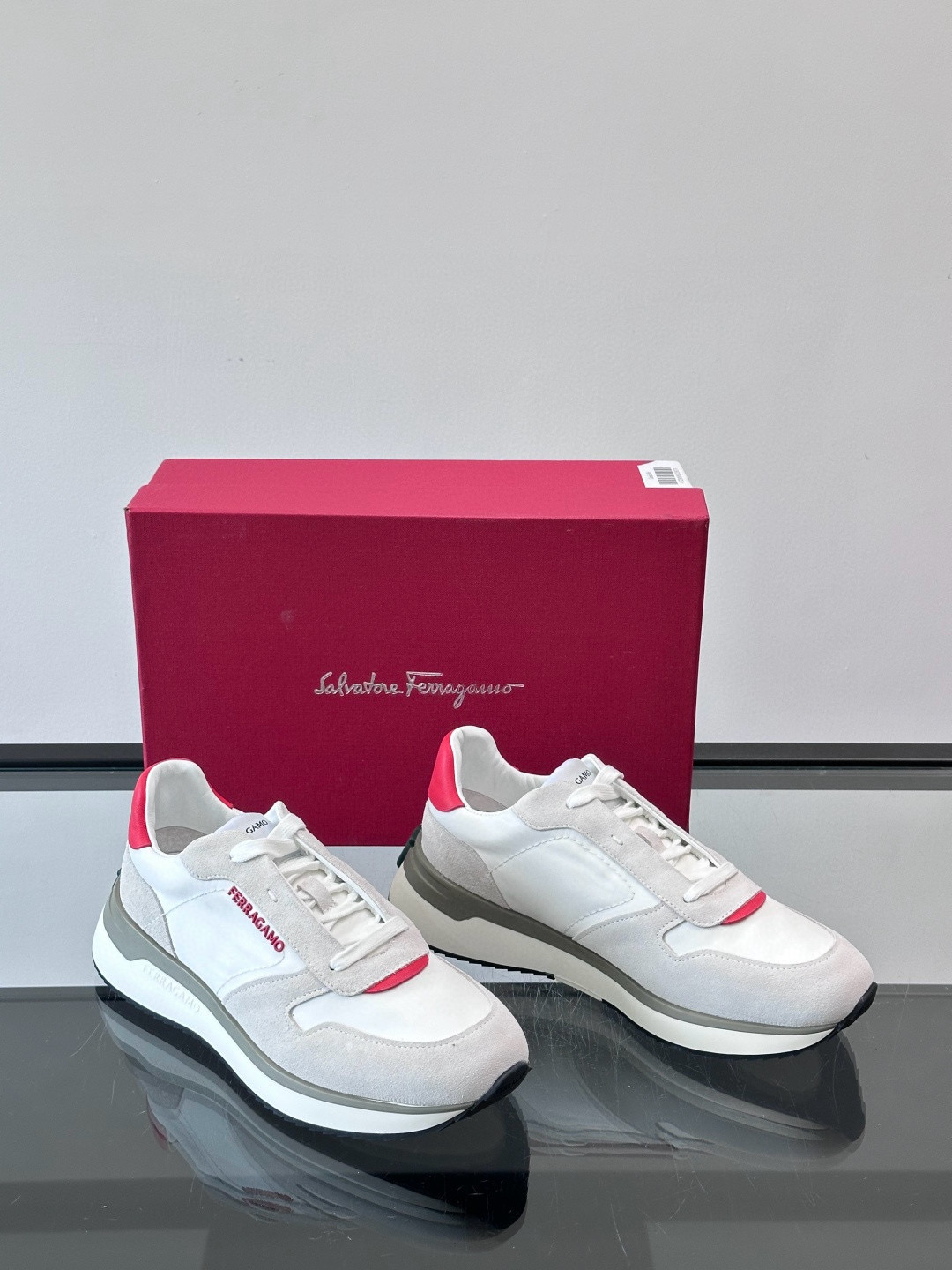 살바토레 페라가모 Salvatore Ferragamo 스니커즈