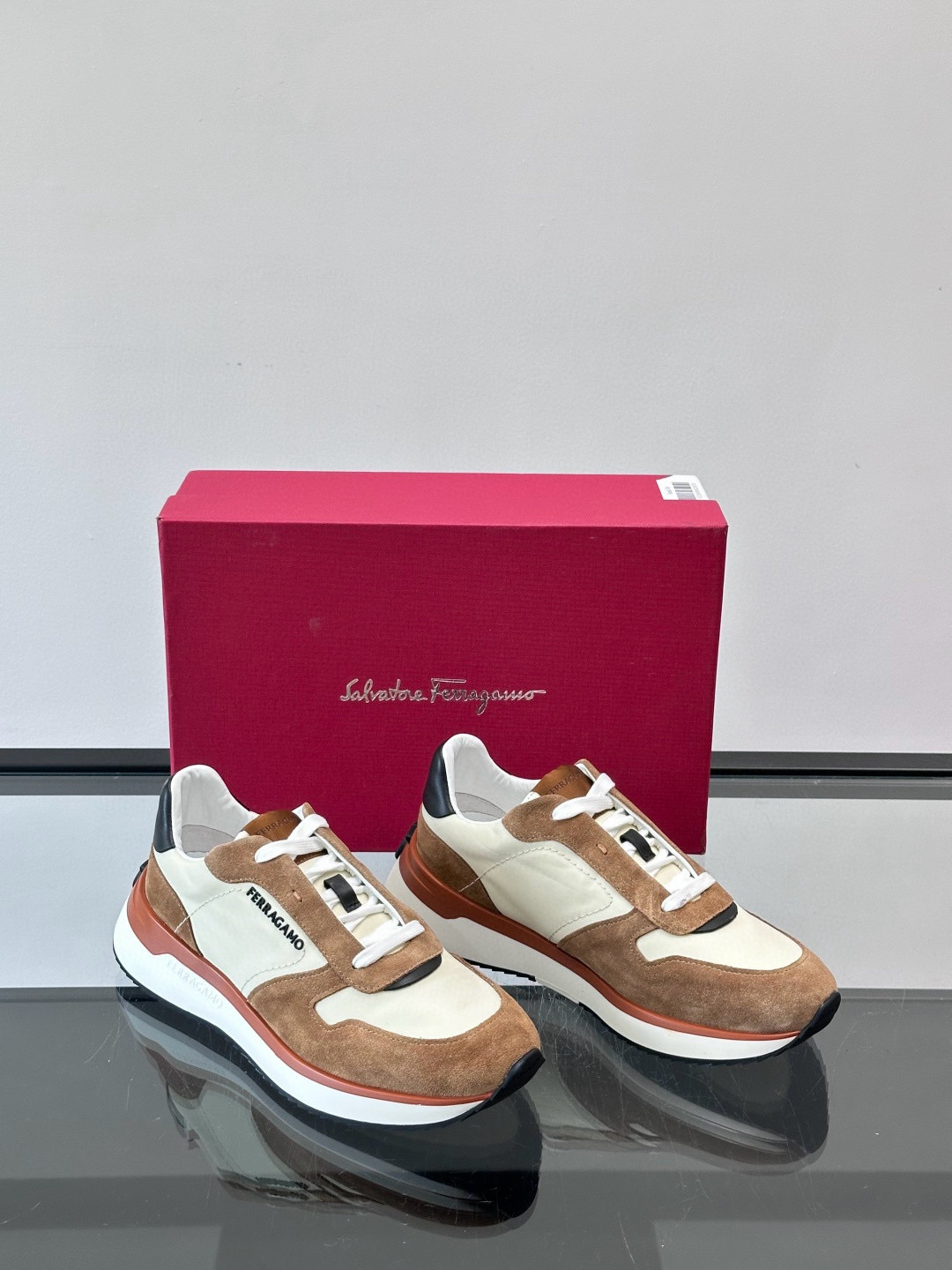 살바토레 페라가모 Salvatore Ferragamo 스니커즈