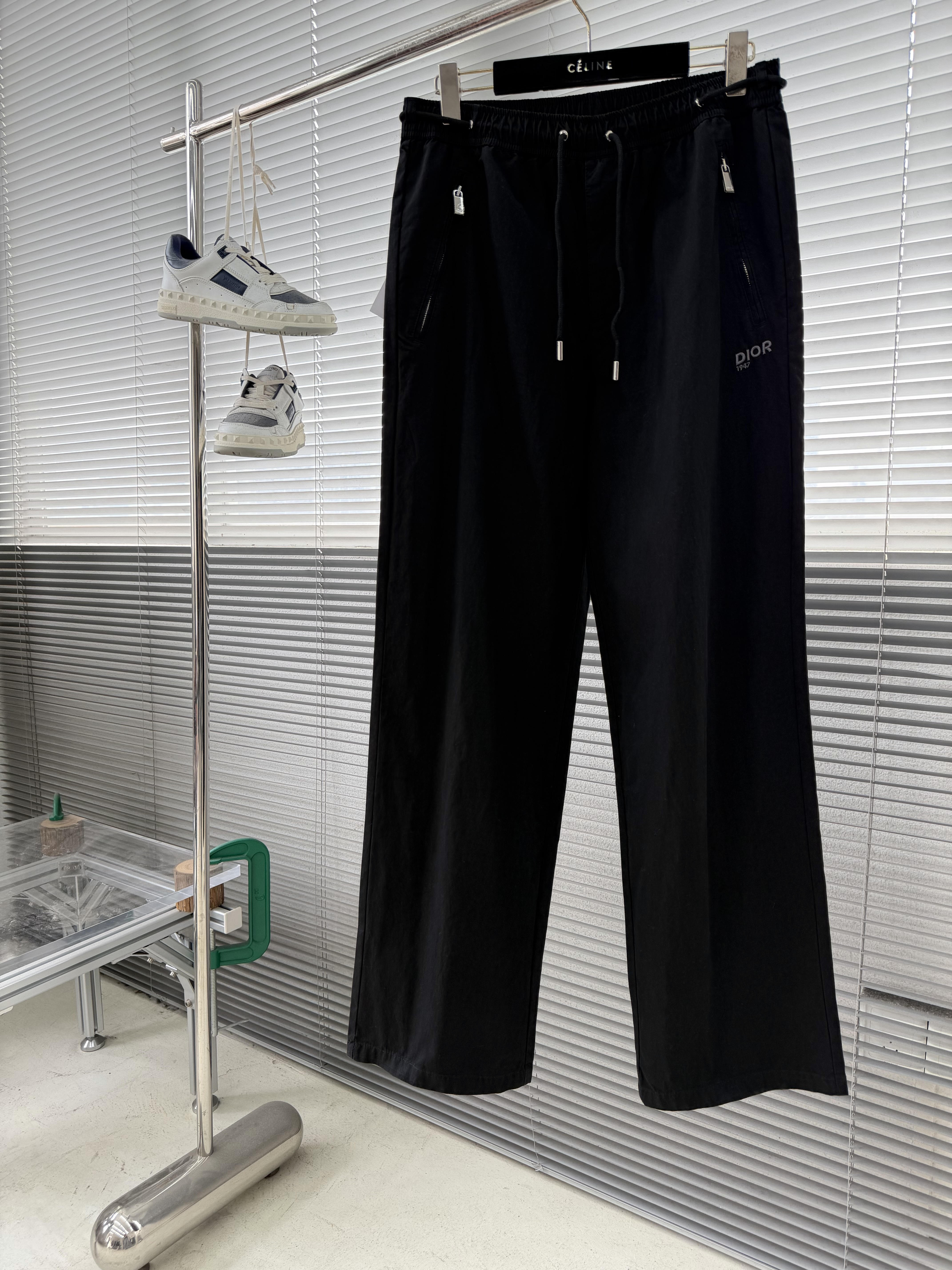 디올 Dior Mountain 바지