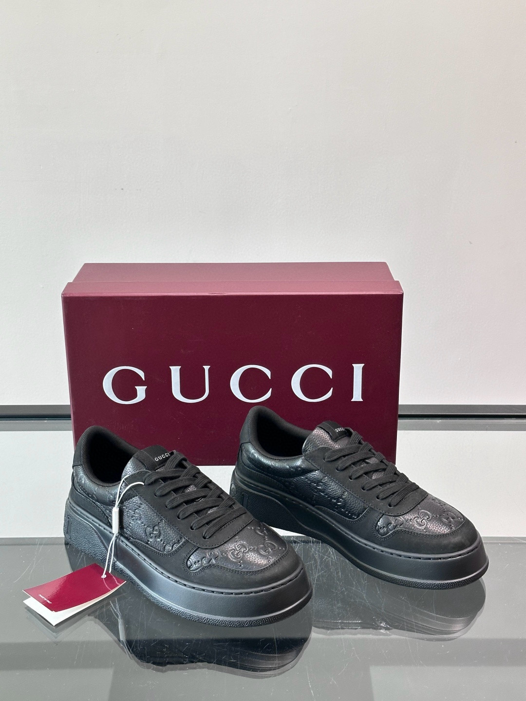구찌 Gucci 스니커즈