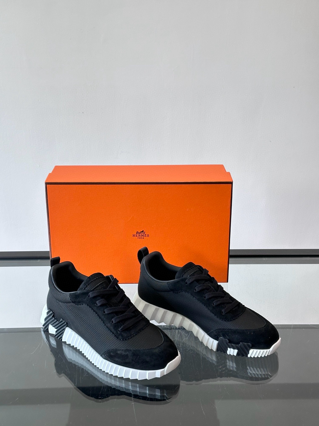 에르메스 Hermes Bouncing 스니커즈