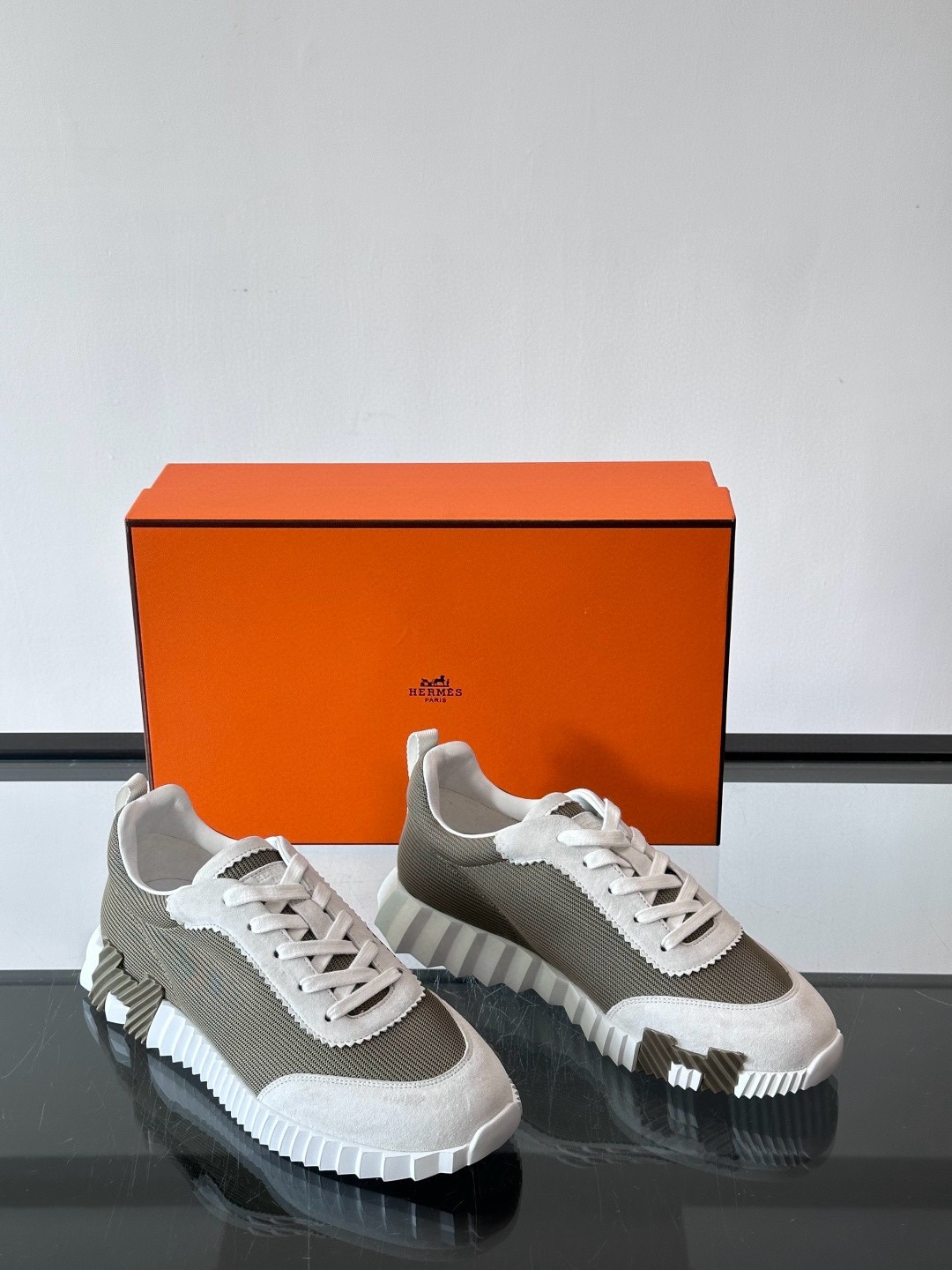 에르메스 Hermes Bouncing 스니커즈