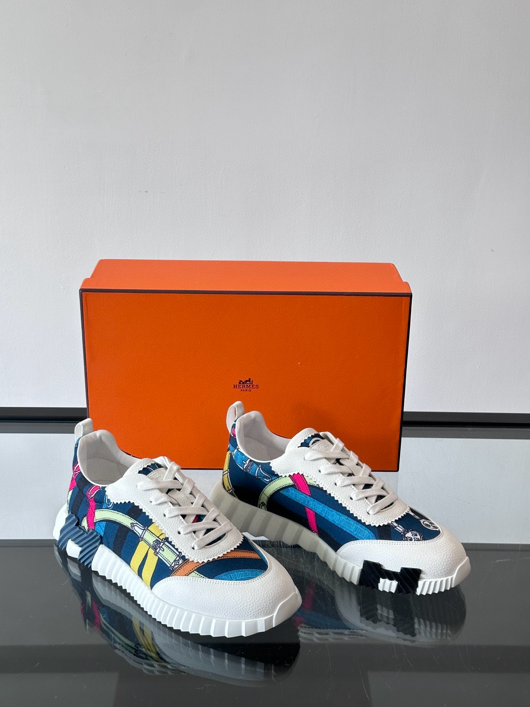 에르메스 Hermes Olimpiades 스니커즈