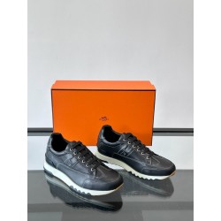 에르메스 Hermes Walkrunner 스니커즈