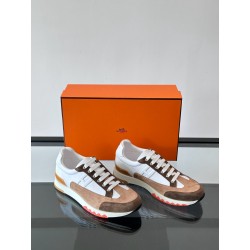 에르메스 Hermes Walkrunner 스니커즈