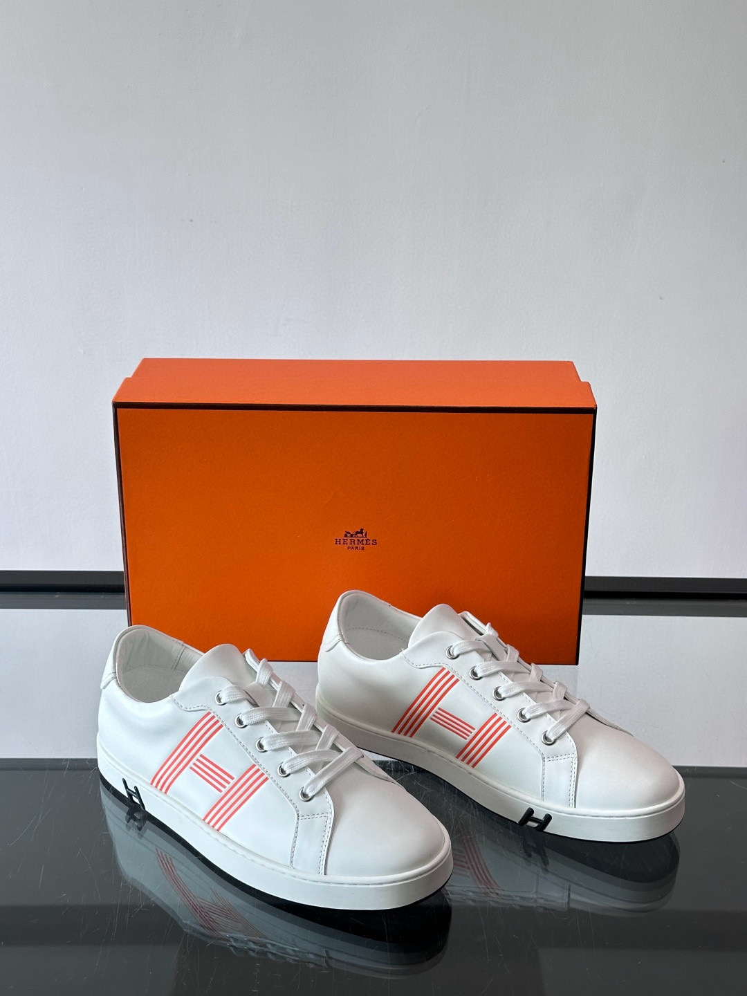 에르메스 Hermes 스니커즈